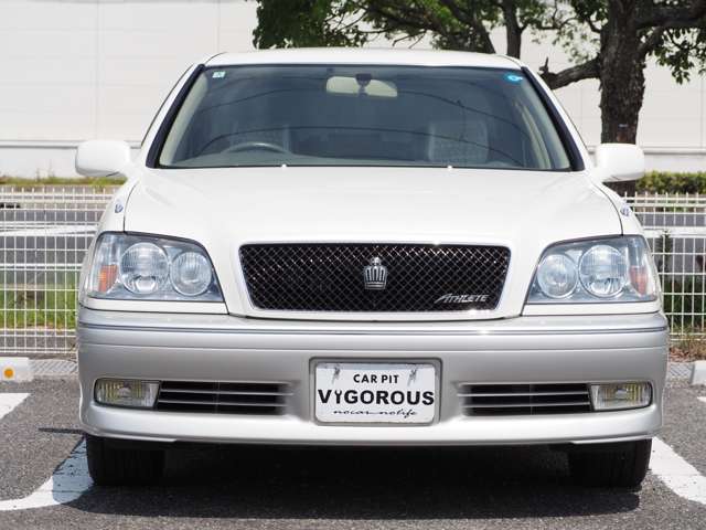 2002 Toyota Crown Athlete – thumbnail 4