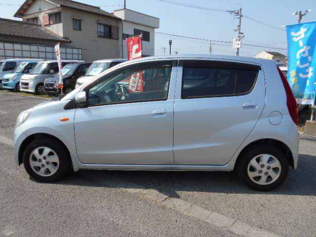 2009 Daihatsu Mira – thumbnail 4