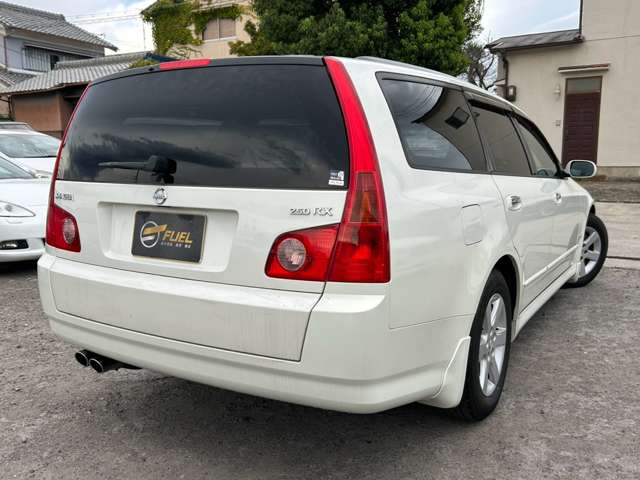 2004 Nissan Stagea – thumbnail 4