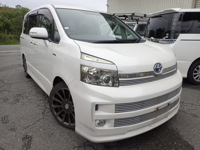 2007 Toyota Voxy