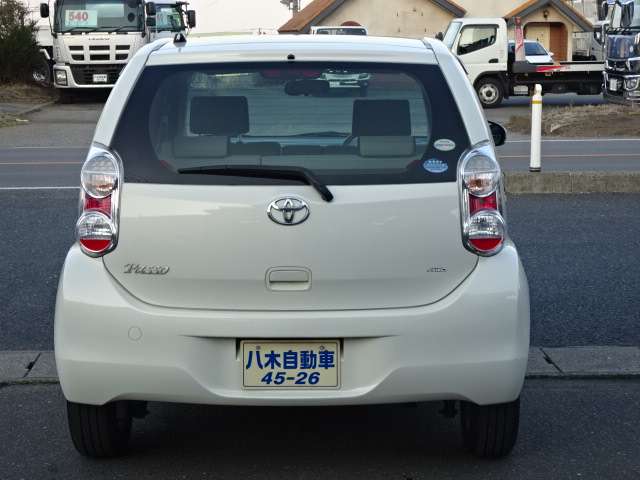 2010 Toyota Passo – thumbnail 3