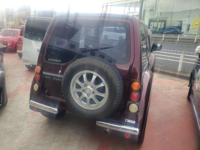 1997 Mitsubishi Pajero Junior – thumbnail 2