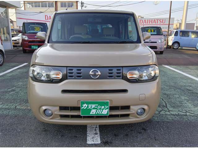 2009 Nissan Cube – thumbnail 2