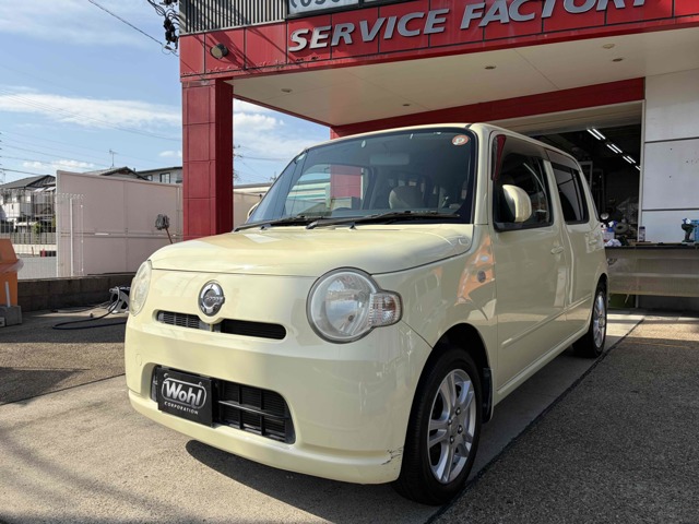 2010 Daihatsu Mira Cocoa
