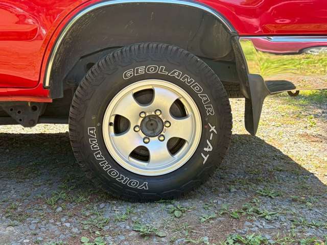 1996 Toyota Hilux Surf – thumbnail 4