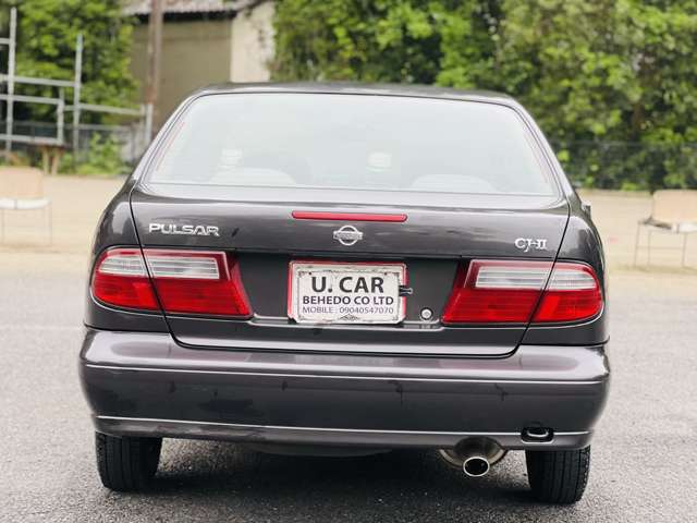 2000 Nissan Pulsar Sedan – thumbnail 4
