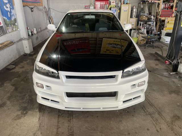 2001 Nissan Skyline Coupe – thumbnail 2