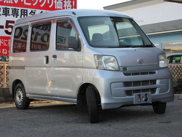 2010 Daihatsu Hijet Cargo – thumbnail 4