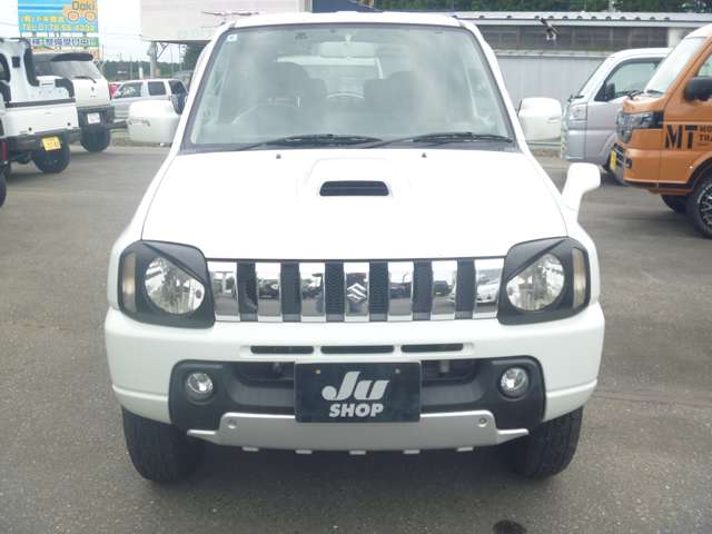 2010 Suzuki Jimny – thumbnail 2