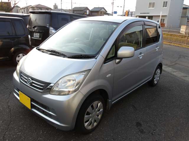 2010 Daihatsu Move – thumbnail 4