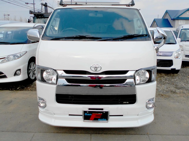 2008 Toyota Hiace