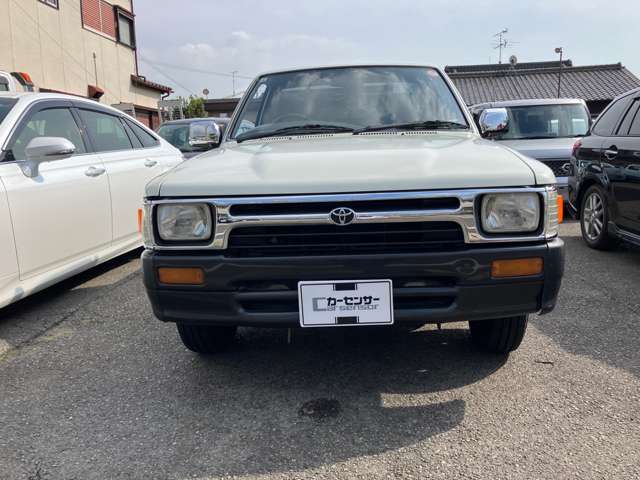1994 Toyota Hilux – thumbnail 2