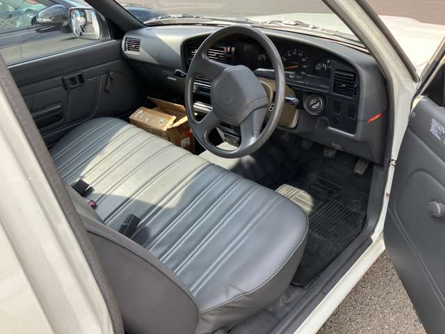 1994 Toyota Hilux – thumbnail 3