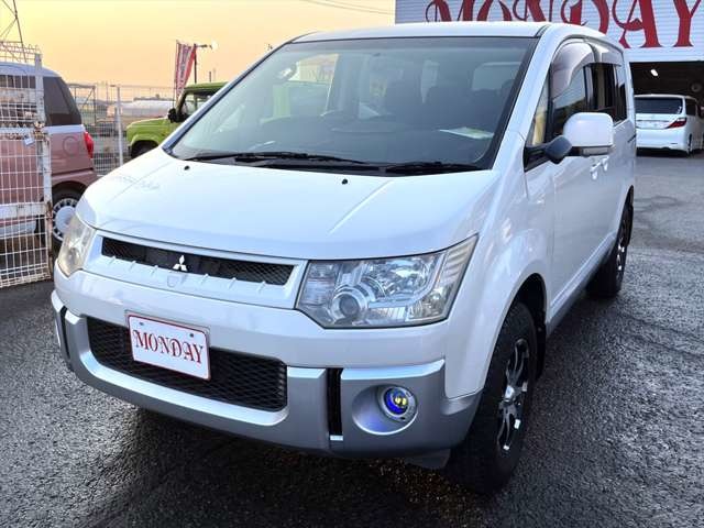 2008 Mitsubishi Delica D:5
