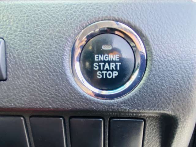 2010 Toyota Vellfire – thumbnail 3