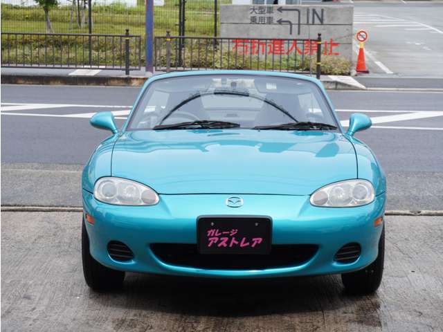 2003 Mazda Roadster – thumbnail 4