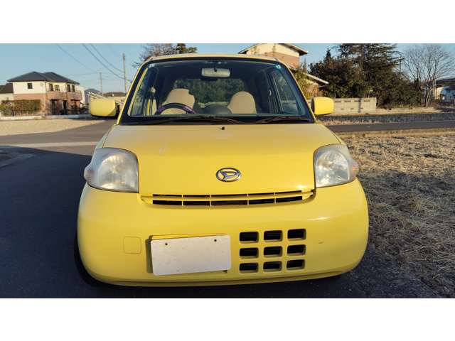 2010 Daihatsu Esse – thumbnail 2