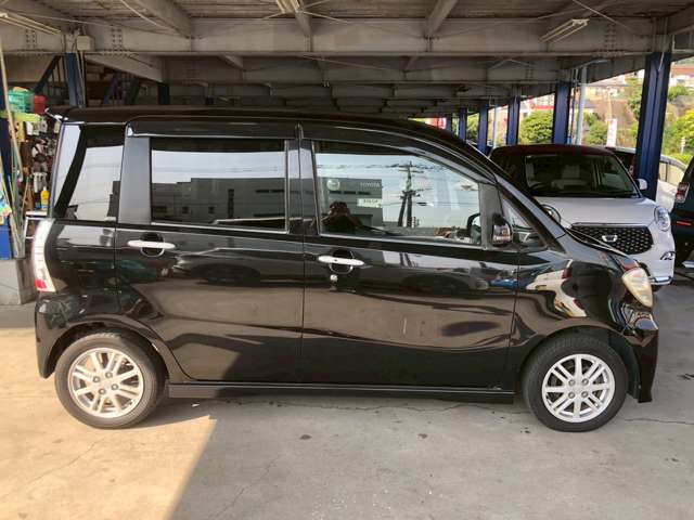 2010 Daihatsu Tanto Exe – thumbnail 4