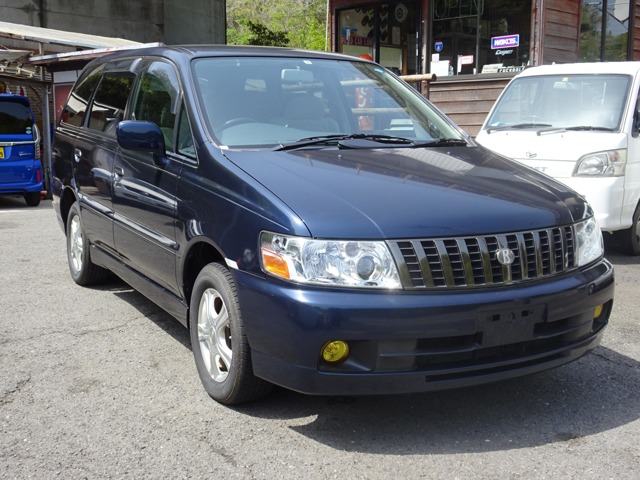 2001 Nissan Bassara
