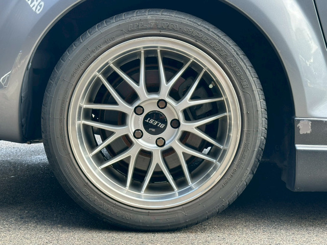 2003 Mazda RX-8 – thumbnail 2