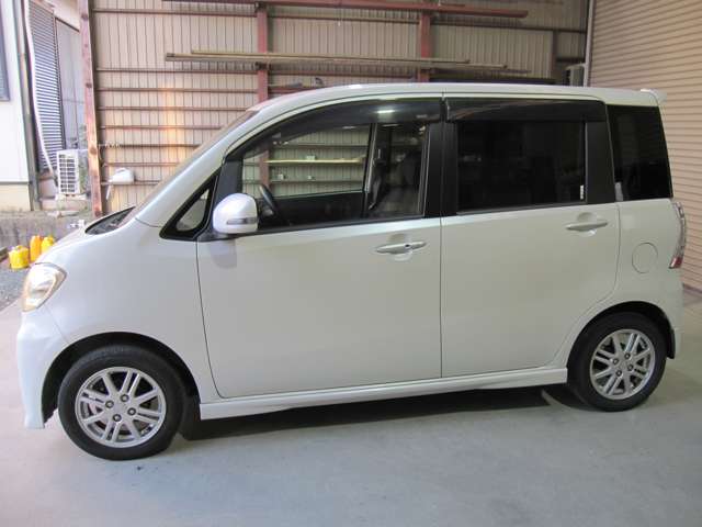 2010 Subaru Lucra – thumbnail 3