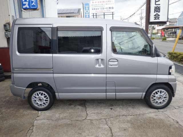 2009 Nissan Clipper Rio – thumbnail 4