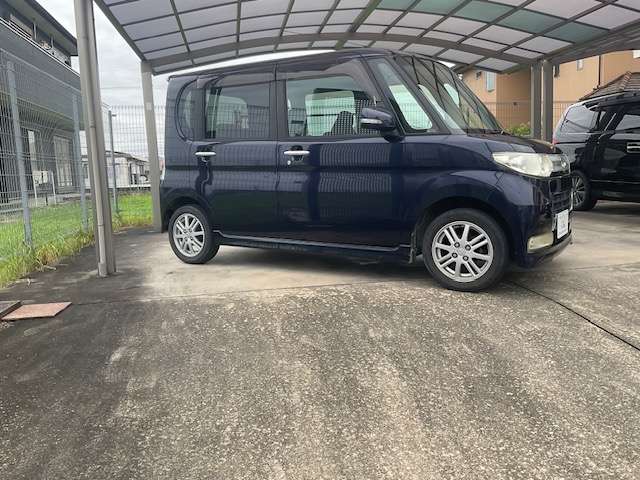 2010 Daihatsu Tanto – thumbnail 4