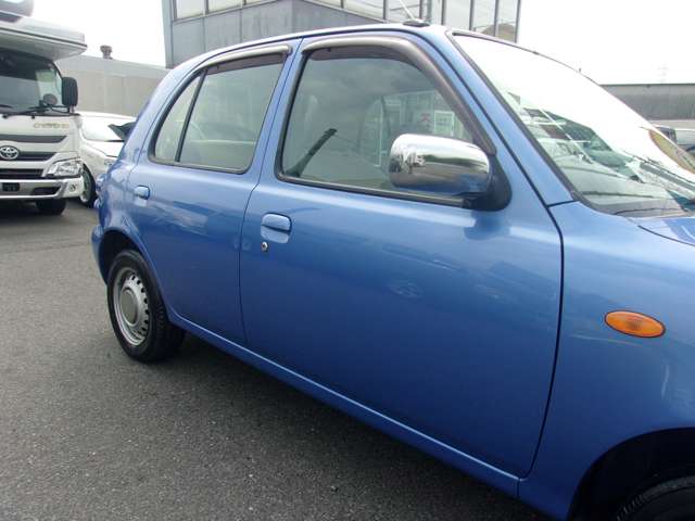 1999 Nissan March – thumbnail 4