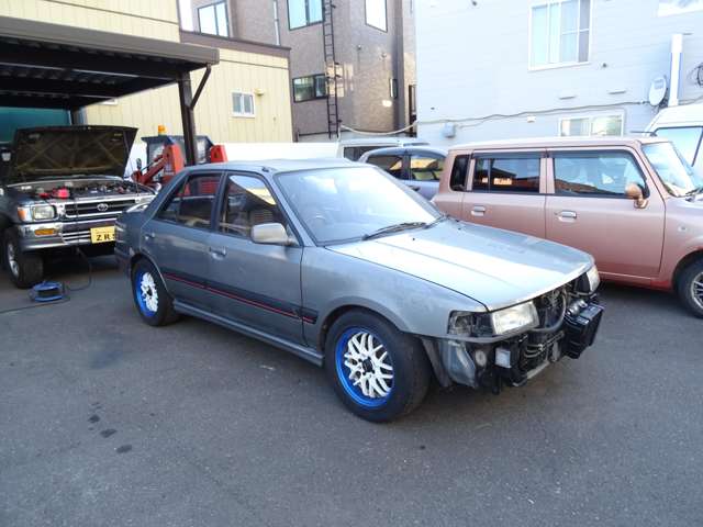 1993 Mazda Familia Sedan – thumbnail 3