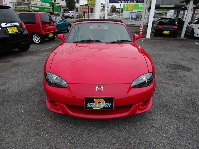 2004 Mazda Roadster – thumbnail 2