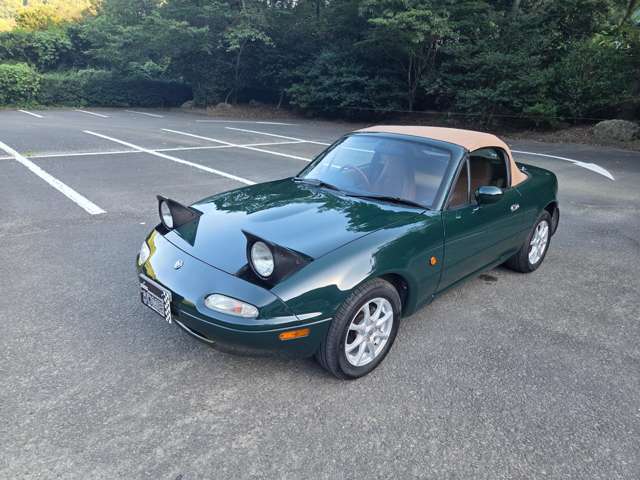 1990 Mazda Roadster – thumbnail 2