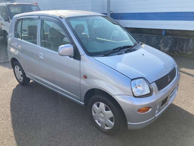 2006 Mitsubishi Minica – thumbnail 3