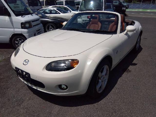 2005 Mazda Roadster