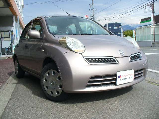 2009 Nissan March – thumbnail 2
