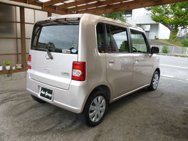 2010 Daihatsu Move Conte – thumbnail 4