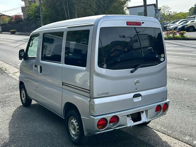 2008 Nissan Clipper – thumbnail 4
