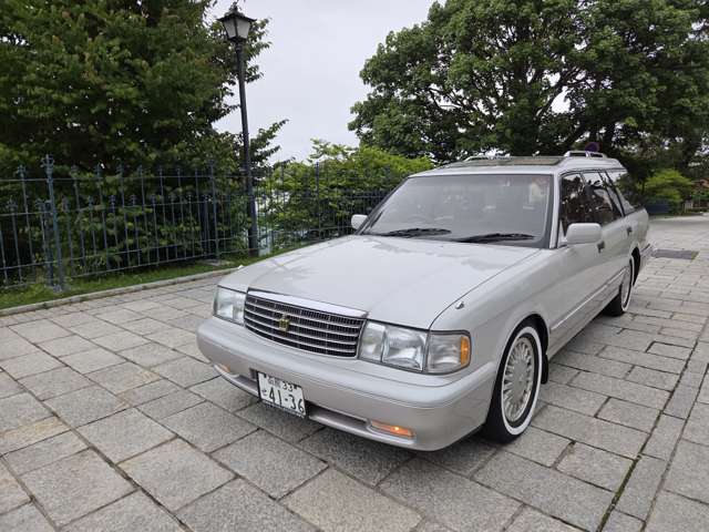 1994 Toyota Crown Wgn – thumbnail 4