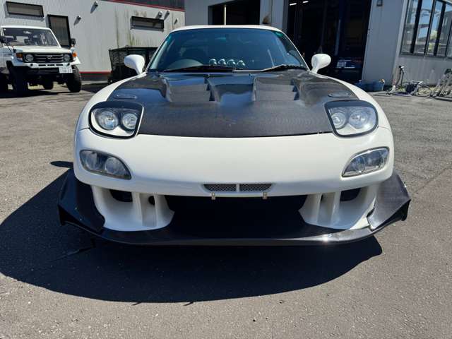 2000 Mazda RX-7 – thumbnail 2