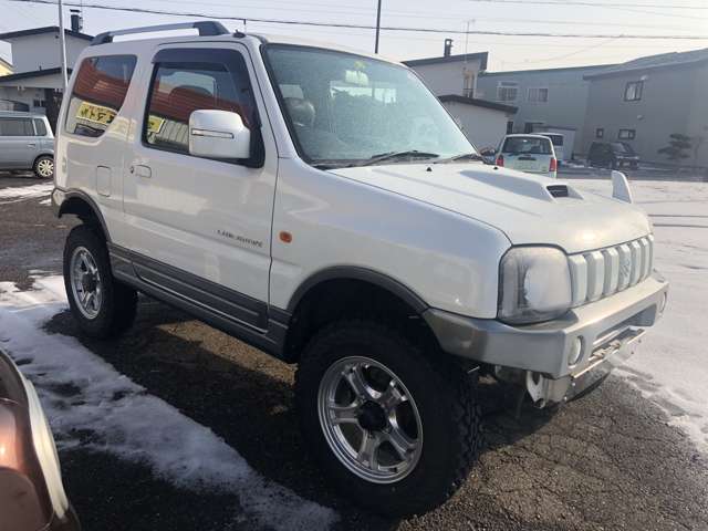 2008 Suzuki Jimny – thumbnail 2