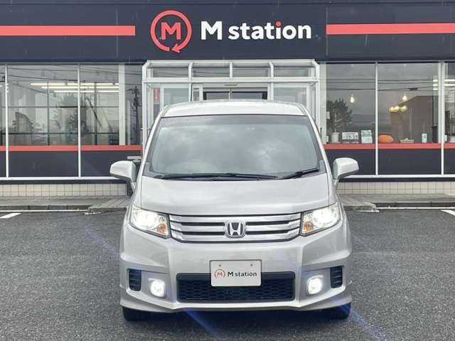 2010 Honda Freed Spike – thumbnail 2