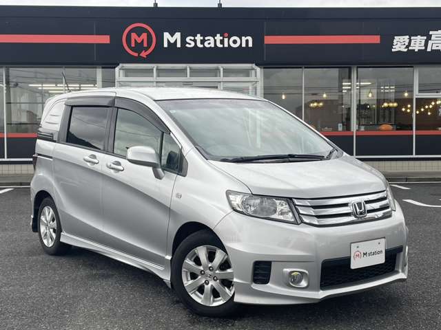 2010 Honda Freed Spike – thumbnail 3