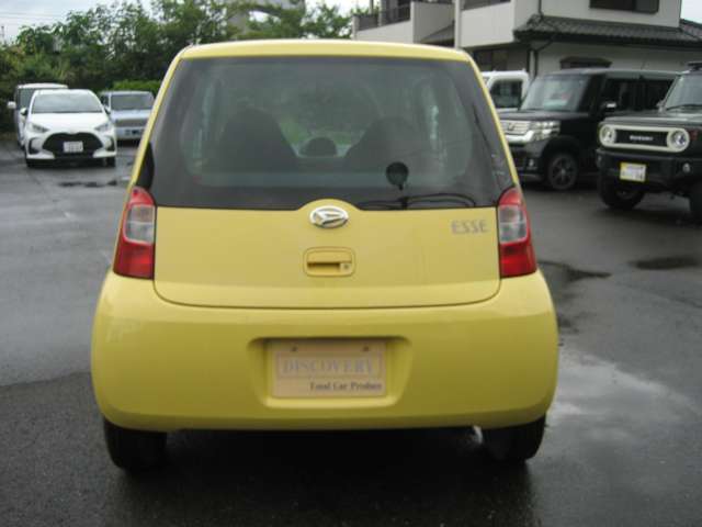2009 Daihatsu Esse – thumbnail 4