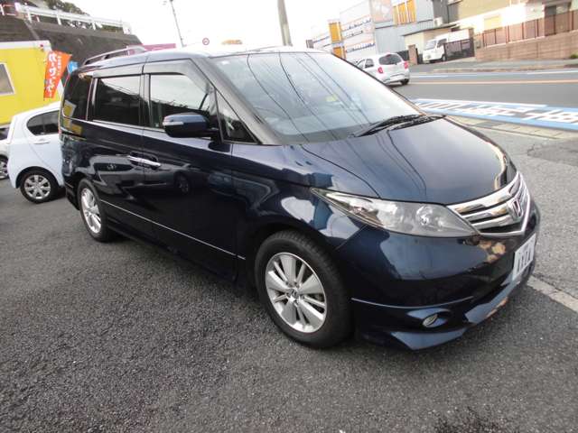 2010 Honda Elysion – thumbnail 3