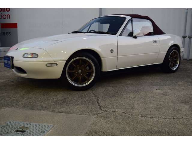 1997 Mazda Roadster – thumbnail 2