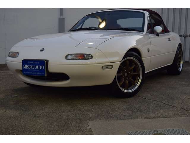 1997 Mazda Roadster – thumbnail 3