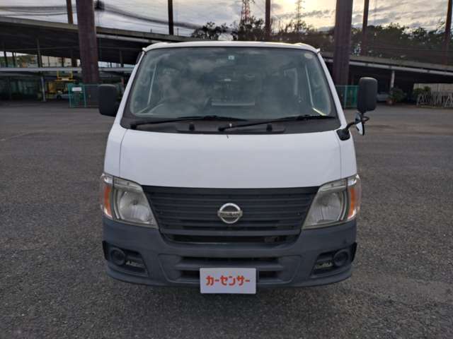 2006 Nissan Caravan – thumbnail 3