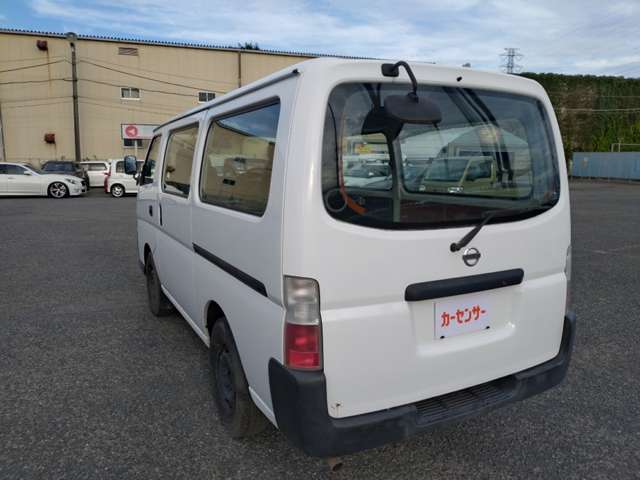 2006 Nissan Caravan – thumbnail 4