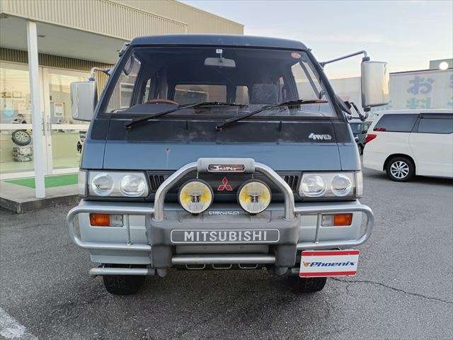 1993 Mitsubishi Delica Star Wagon – thumbnail 4