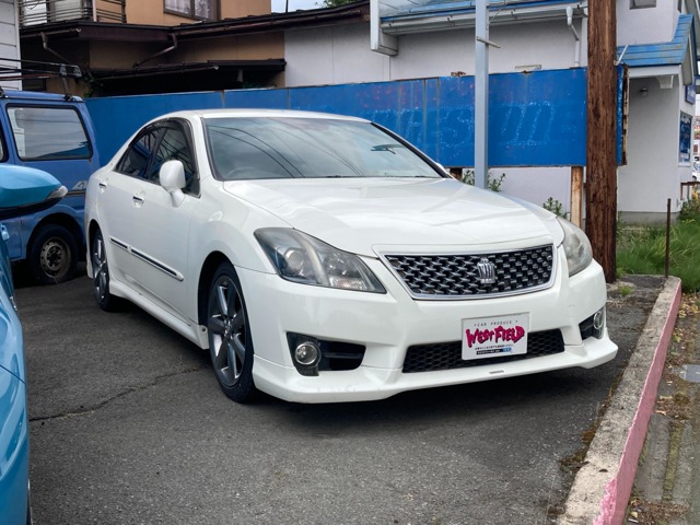 2010 Toyota Crown Athlete