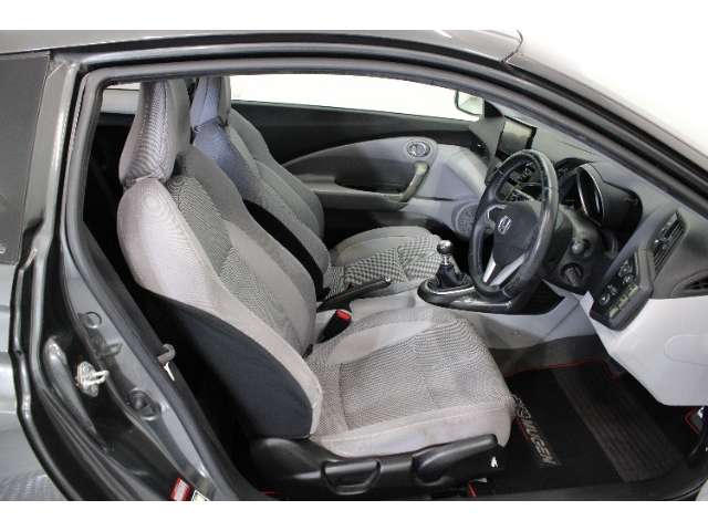 2010 Honda CR-Z – thumbnail 3